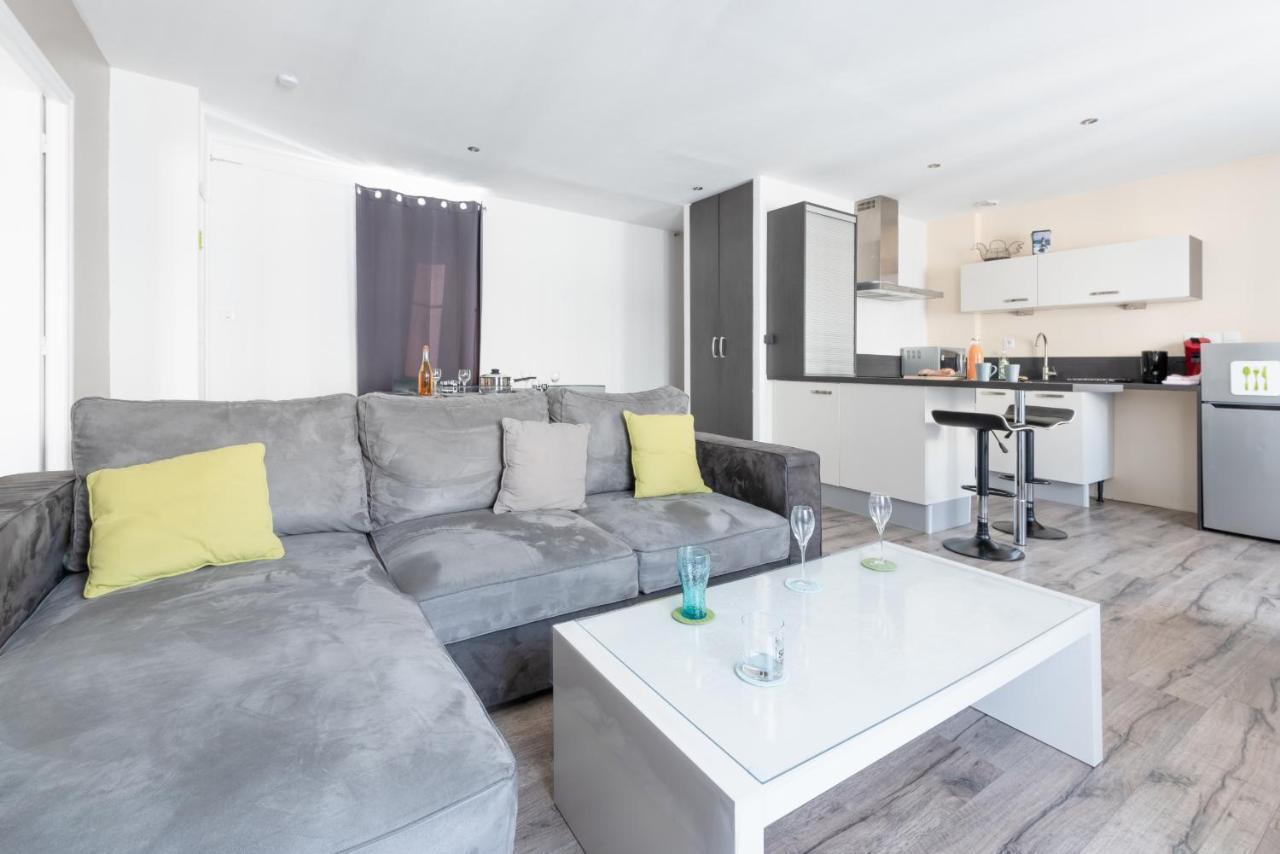 Ker Uhel - Charmant Appartement Plein Centre Saint-Renan Exterior foto